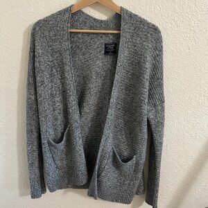 Abercrombie & Fitch Gray Open Front Knit Cardigan with Pockets | Size S